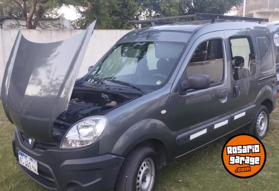 Utilitarios - Renault Kangoo 2017 Nafta 108000Km - En Venta