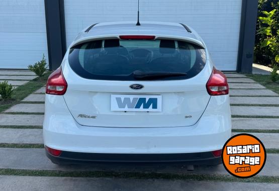 Autos - Ford FOCUS SE 2016 Nafta 117000Km - En Venta