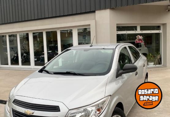 Autos - Chevrolet PRISMA LT 2015 Nafta 85371Km - En Venta