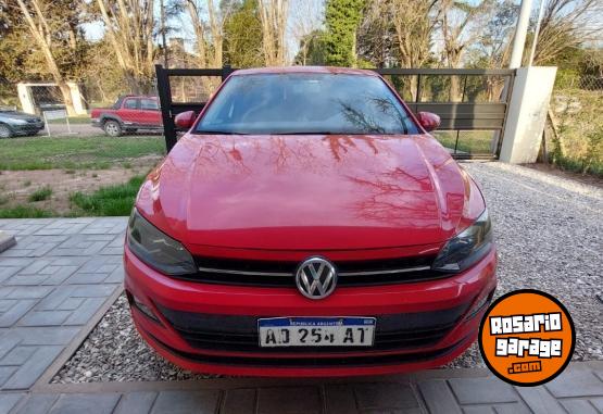 Autos - Volkswagen Polo comfortline MSI 2018 Nafta 124000Km - En Venta