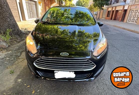 Autos - Ford Fiesta S 2015 Nafta 105000Km - En Venta