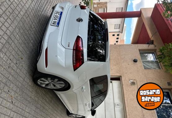 Autos - Volkswagen Golf 2018 Nafta 92000Km - En Venta