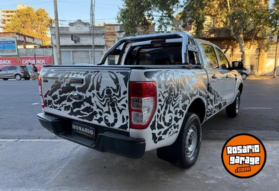 Camionetas - Ford Ranger 2023 Diesel 80000Km - En Venta