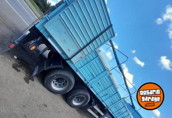 Camiones y Gras - Mercedes Benz Actros 2042 6x2 modelo 2018 y Acoplado Hermann 9,30 m Modelo 2022 - En Venta