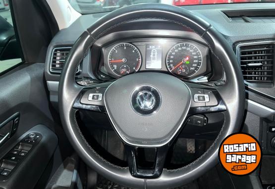 Camionetas - Volkswagen AMAROK 2.0 TDI HIGHLINE 2023 Diesel 44800Km - En Venta