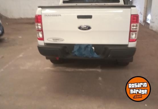 Camionetas - Ford Ranger 2015 Diesel 130000Km - En Venta