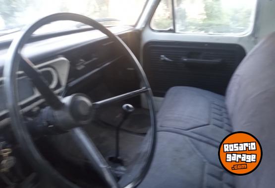 Camionetas - Ford F100 punta diamante 1982 Diesel 111111Km - En Venta