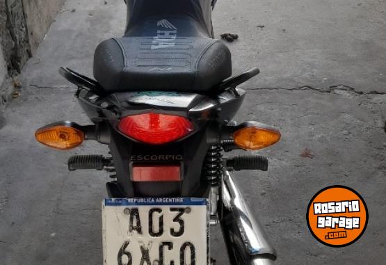 Motos - Honda 2017 2017 Nafta 40000Km - En Venta