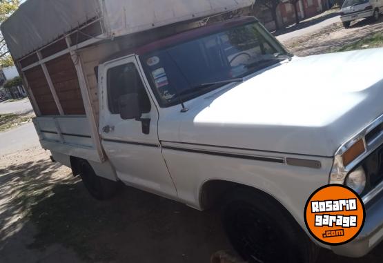 Camionetas - Ford F100 73 1982 GNC 111111Km - En Venta