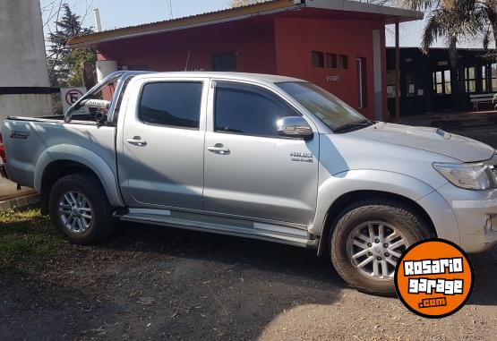 Camionetas - Toyota Hilux 2013 Diesel 300000Km - En Venta