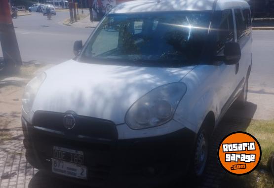 Utilitarios - Fiat Doblo 2014 Nafta 290000Km - En Venta