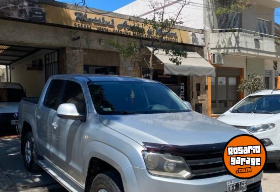 Camionetas - Volkswagen AMAROK TRENDLINE 180CV 2014 Diesel 147000Km - En Venta