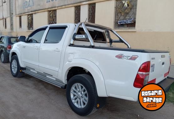 Camionetas - Toyota Hilux 2015 Diesel 167000Km - En Venta