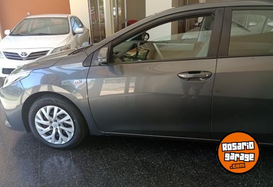 Autos - Toyota COROLLA XLI CVT 2018 Nafta 63303Km - En Venta