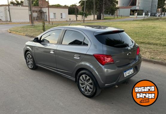 Autos - Chevrolet Onix 2020 Nafta 100000Km - En Venta