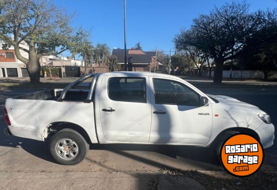 Camionetas - Toyota Hilux 2013 Diesel 400000Km - En Venta