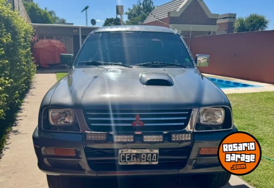 Camionetas - Mitsubishi L200 1998 Diesel 300000Km - En Venta