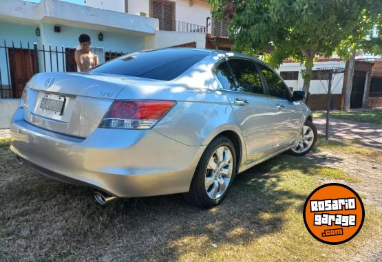 Autos - Honda Accord v6 2008 Nafta 219000Km - En Venta