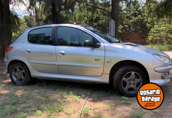 Autos - Peugeot 206 1.9 live! 2007 Diesel 220000Km - En Venta