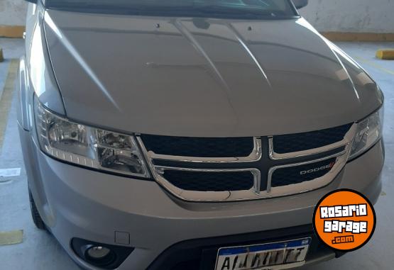 Camionetas - Dodge Journey sxt 2.4 AT  tope 2017 Nafta 95000Km - En Venta