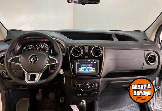 Utilitarios - Renault KANGOO II STEPWAY 1.6 2025 Nafta 0Km - En Venta