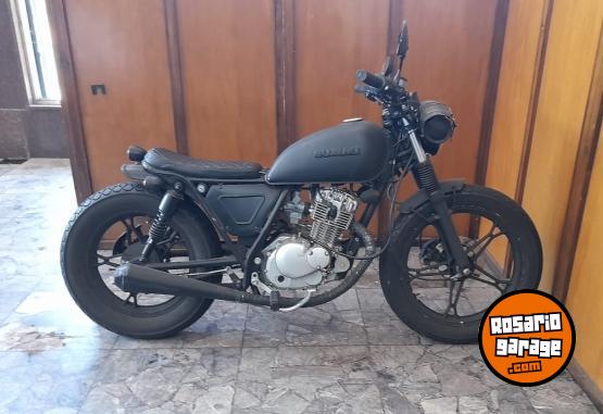 Motos - Suzuki GN 125 2013 Nafta 15000Km - En Venta