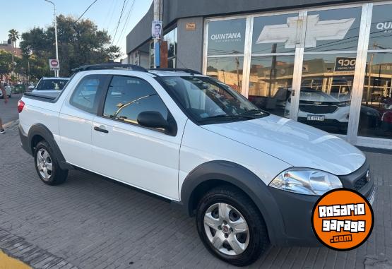 Utilitarios - Fiat Strada 2018 GNC 99000Km - En Venta