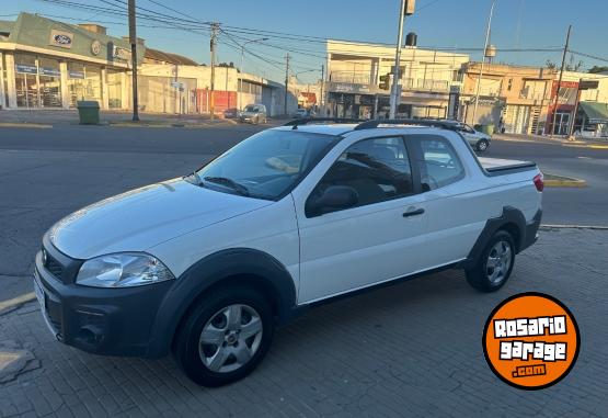 Utilitarios - Fiat Strada 2018 GNC 99000Km - En Venta