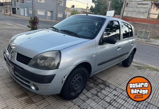 Autos - Renault Clio 2004 Nafta 213000Km - En Venta