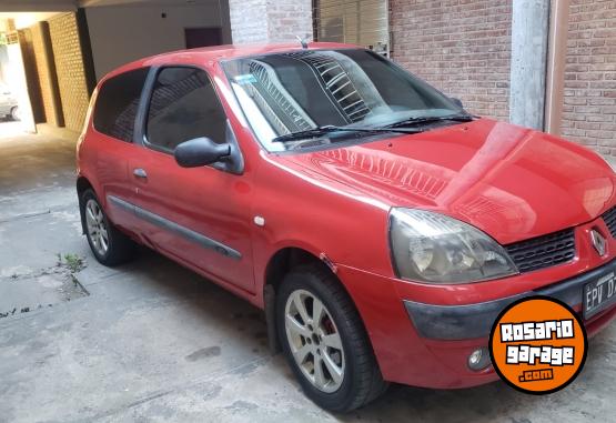 Autos - Renault Clio 2004 Nafta 170000Km - En Venta