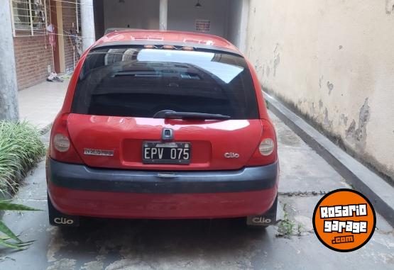 Autos - Renault Clio 2004 Nafta 170000Km - En Venta