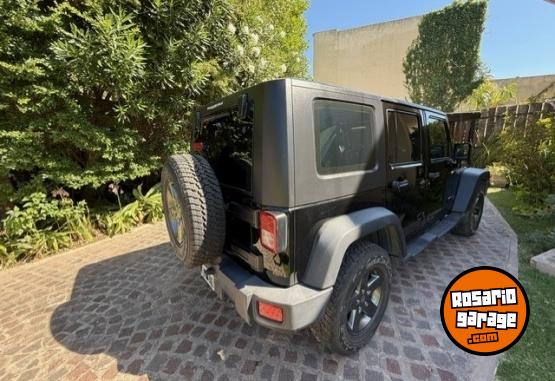 Camionetas - Jeep WRANGLER MOUNTAIN 2011 Nafta 88000Km - En Venta