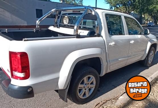 Camionetas - Volkswagen Amarok trendline 180 HP 2016 Diesel 162000Km - En Venta