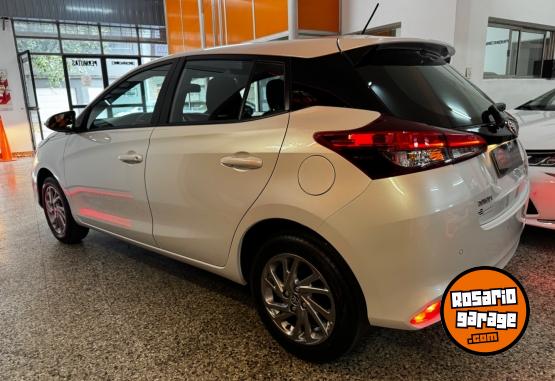 Autos - Toyota Yaris 2024 Nafta 0Km - En Venta