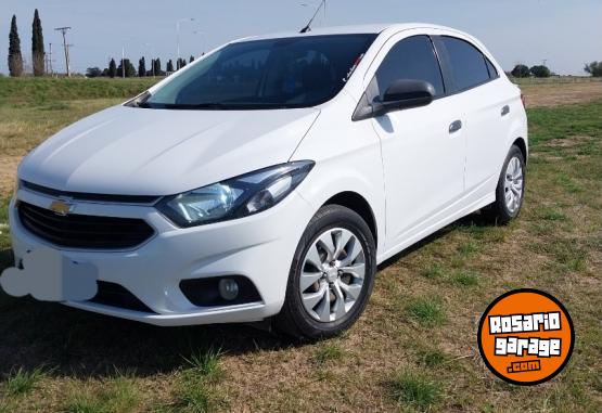 Autos - Chevrolet Lt 2017 Nafta 80000Km - En Venta