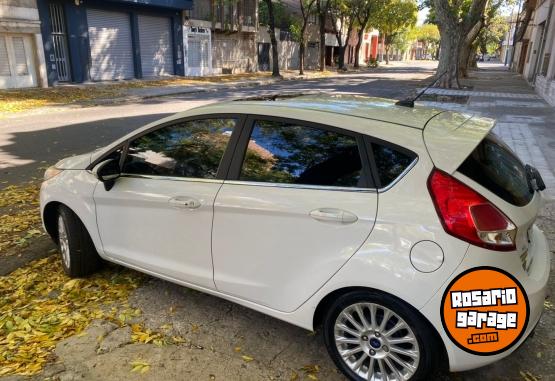 Autos - Ford Fiesta 2017 GNC 99000Km - En Venta