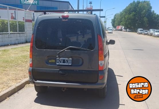 Utilitarios - Renault Kangoo 2009 GNC 210000Km - En Venta