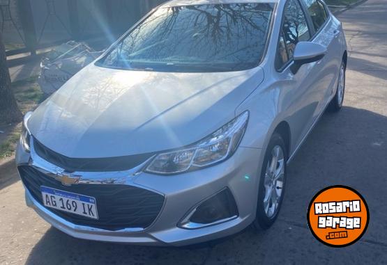 Autos - Chevrolet Cruze 5 ptas LT 2023 Nafta 15000Km - En Venta