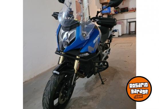 Motos - CF 650 MT 2023 Nafta 5100Km - En Venta