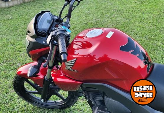 Motos - Honda INVICTA 2014 Nafta 1876Km - En Venta