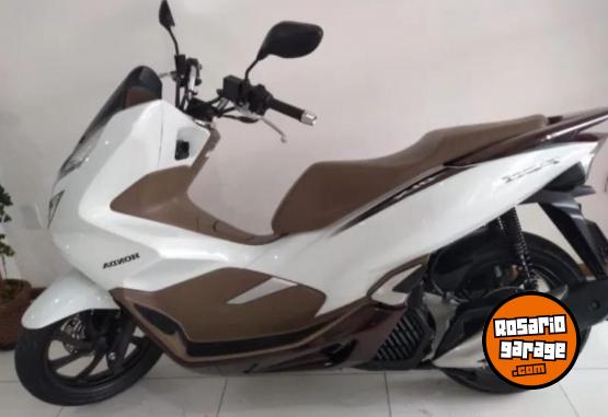 Motos - Honda PCX DLX 0Km 2020 Nafta 3Km - En Venta