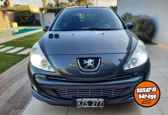 Autos - Peugeot 207 2012 Nafta 120000Km - En Venta