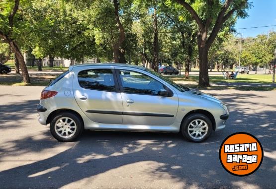 Autos - Peugeot 206 2005 Diesel 164000Km - En Venta