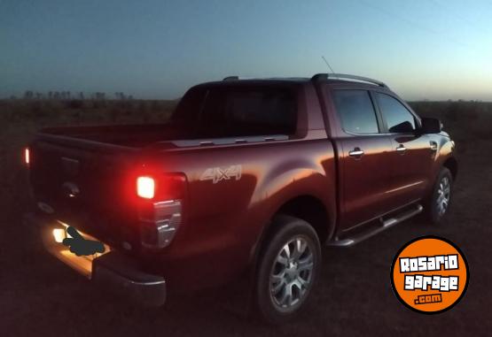 Camionetas - Ford RANGER LIMITED 2017 Diesel 144000Km - En Venta