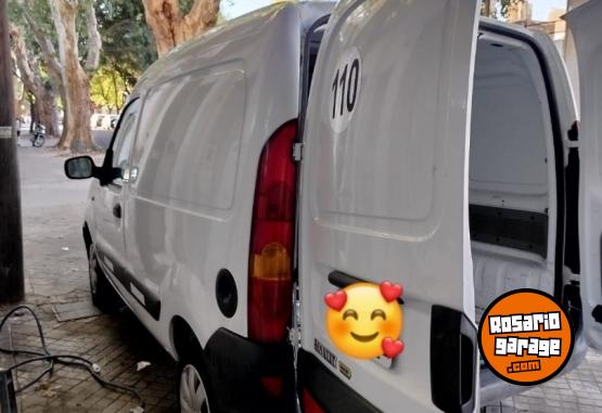 Utilitarios - Renault Kangoo 2012 GNC 199650Km - En Venta