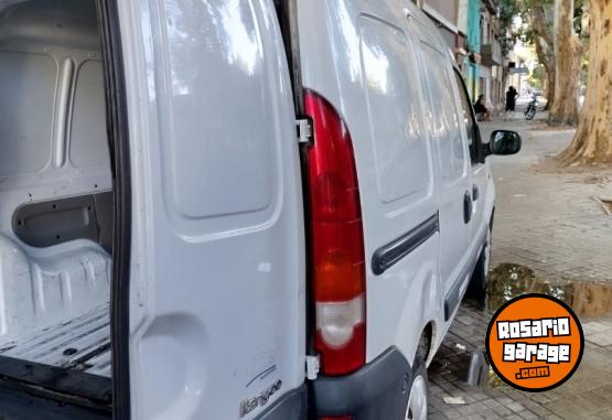 Utilitarios - Renault Kangoo 2012 GNC 199650Km - En Venta