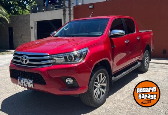 Camionetas - Toyota Hilux 2017 Diesel 140000Km - En Venta