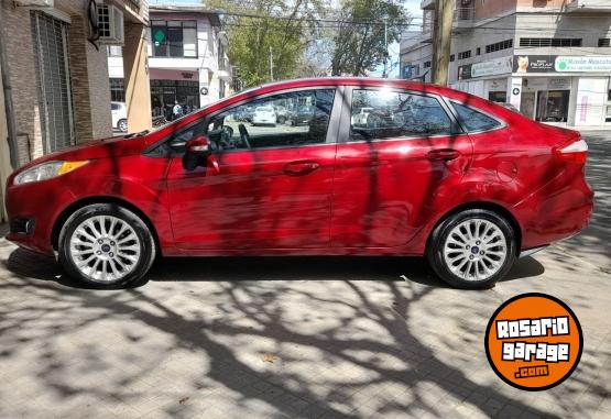 Autos - Ford Fiesta 2017 Nafta 120000Km - En Venta