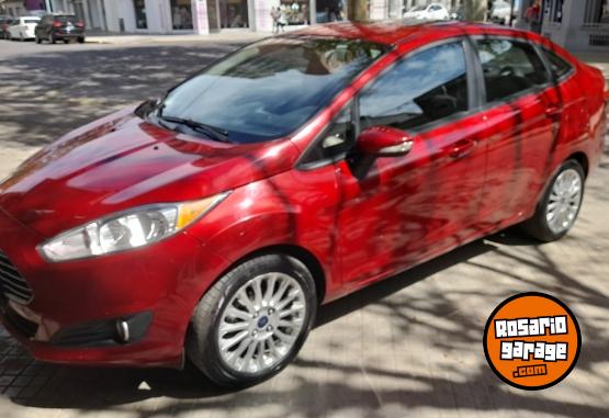 Autos - Ford Fiesta 2017 Nafta 120000Km - En Venta