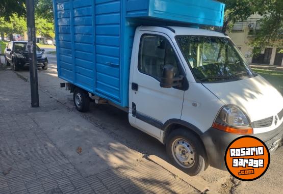 Utilitarios - Renault Master 2011 Diesel 395000Km - En Venta